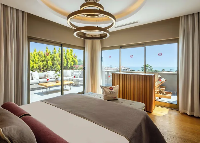 Barut Hemera Otel 5*